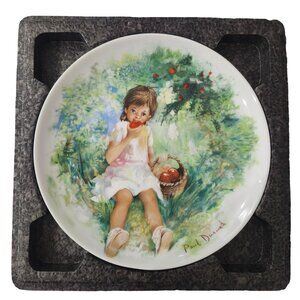 Vintage Limoges Paul Durand Marie-Ange Collector Plate 1978 #BY 765 Box and COA